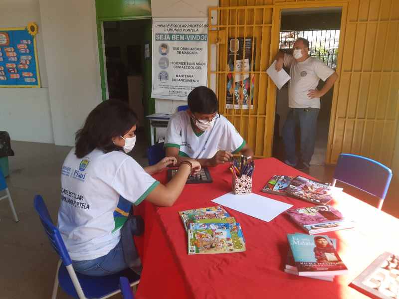 Escola incentiva participação ativa com jogo pedagógico